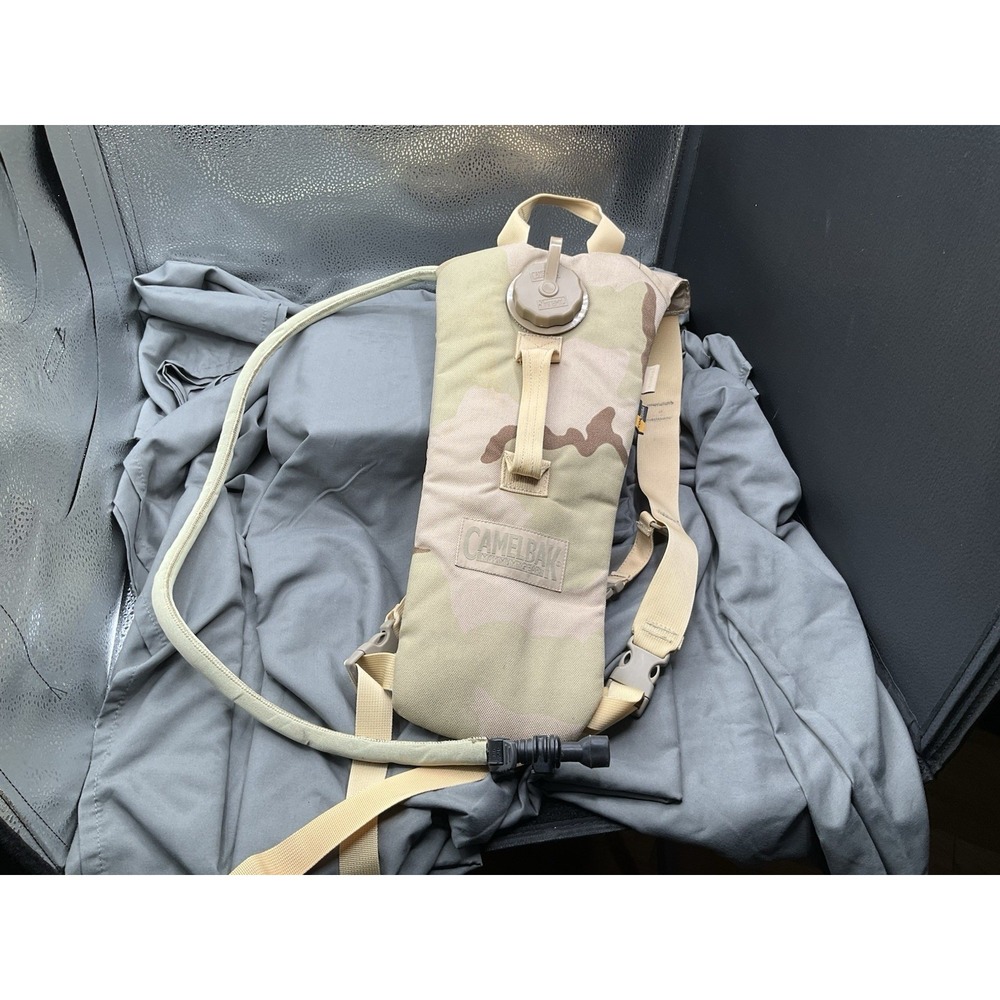 CamelBak Maximum Gear Thermobak 3L Hydration‎ Backpack Camouflage~Gently Used